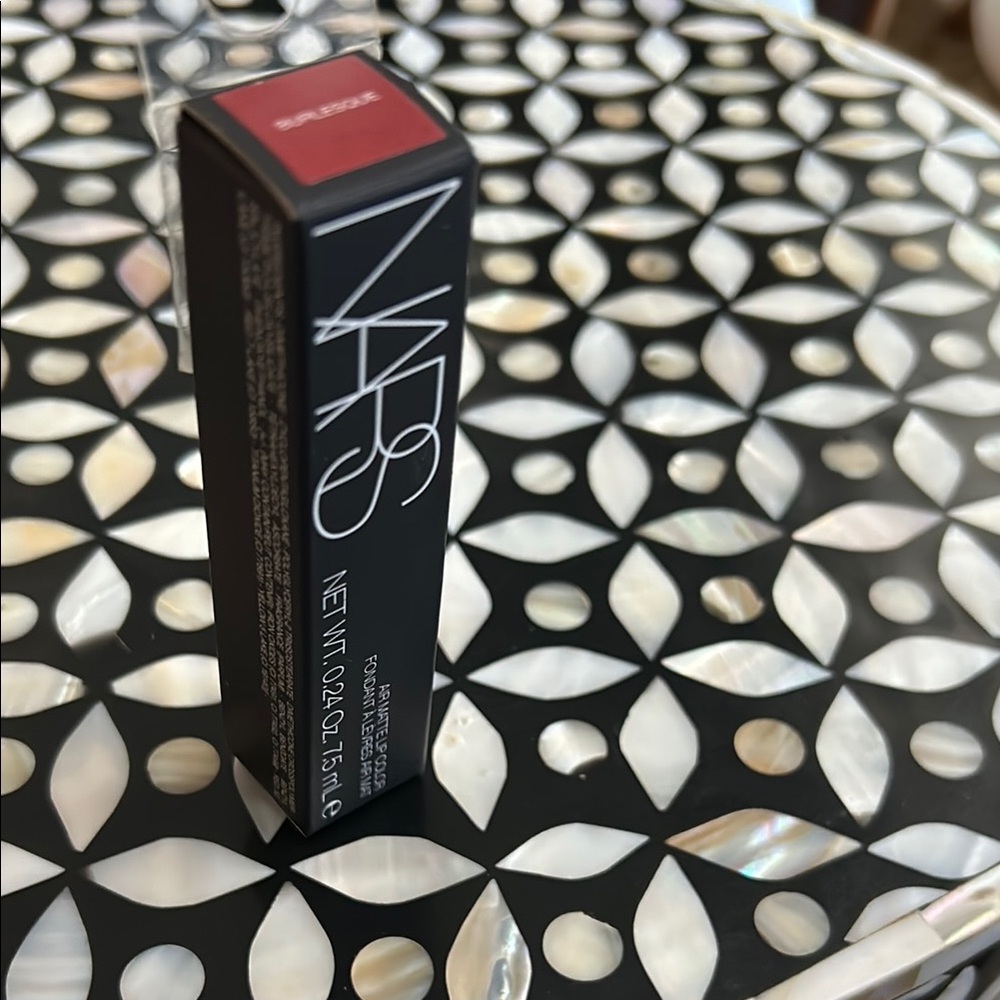 NARS Air Matte Liquid Lip Color in “Burlesque”
